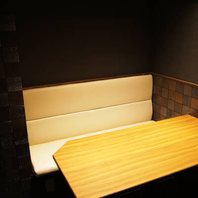 テーブル