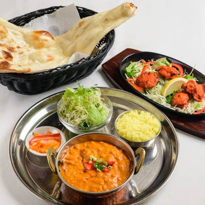 ASIAN RESTAURANT SAGARMATHA（アジアン レストラン サガルマタ