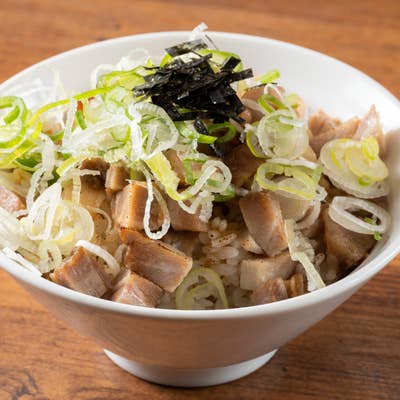 油そば 油そば 豚魂 新横浜店 TON-KON Abura Soba with a Giant Slice