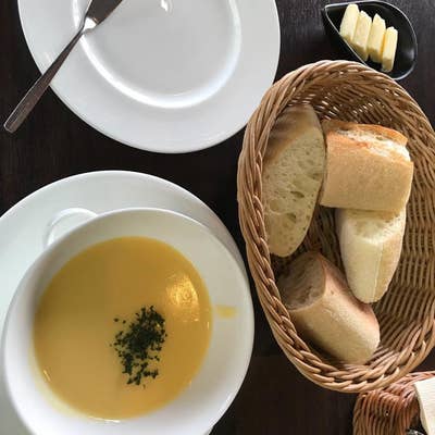 cuisine francaise LA CHANCE（キュイジーヌフランセーズラ
