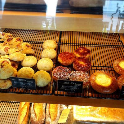 Boulangerie et vin KaZe（ブーランジェリー エヴァン カゼ