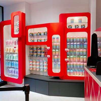 Strawberry Fetish（ストロベリーフェチ）（西九条・大阪ドーム