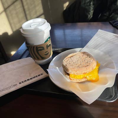 スターバックス コーヒー スターバックスコーヒーGINZA SIX店：ギンザシックス1階・2階の