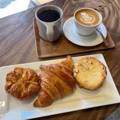 Kona Coffee Purveyors, International Market Place（オアフ島