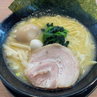 横浜家系ラーメン 晴天家 十日市場店（十日市場/家系ラーメン