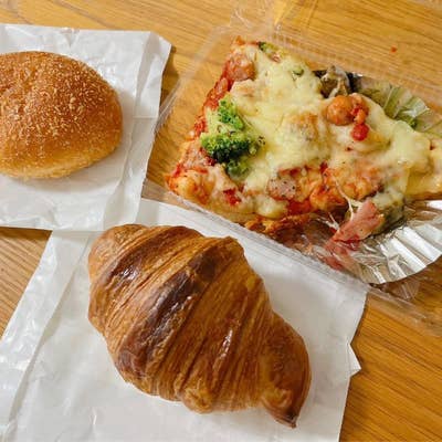 くまぱん くまぱん - 黄金/パン | 食べログ