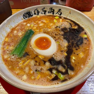 たんたんめん 花椒香る 汁なし担々麺チキンラーメン 0.43KM - 日清食品 | 辛