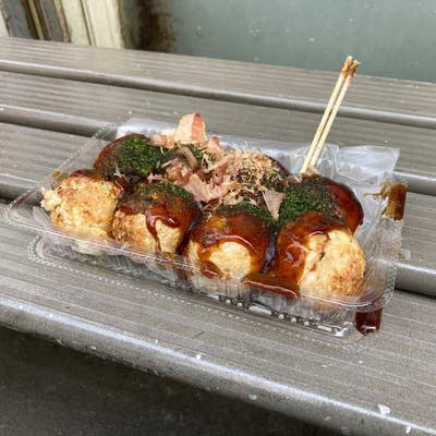たこ焼きだいすき Reviews: 4.7] The highly rated takoyaki was not only huge