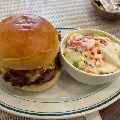 Burger JO's 元町店(【旧店名】Kope Lani)（元町・中華街