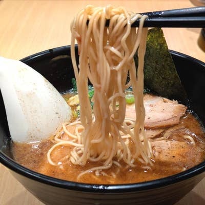 MEDICOM TOY - 大宮ラーメン rinrin99999👈関東のグルメを毎日紹介 世にも珍しい真っ白な