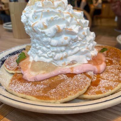 パンケーキ Eggs 'n Things】桜満開！心ときめく春のパンケーキが登場！「桜