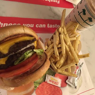 In-N-Out Burger, 4888 Dean Martin Drive（ラスベガス