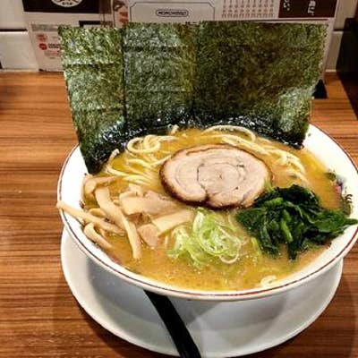 横浜らーめん桜花 大宮 ラーメン Retty