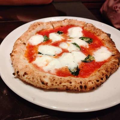 ピッツァ サルヴァトーレ クオモ バール 新宿 新宿西口 イタリアン Retty