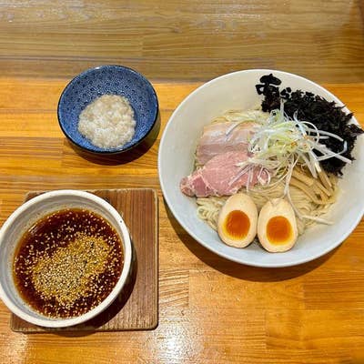 ふるさと納税 岐南町 ニボチャチャ!ラーメン あらき軒【三品食べ