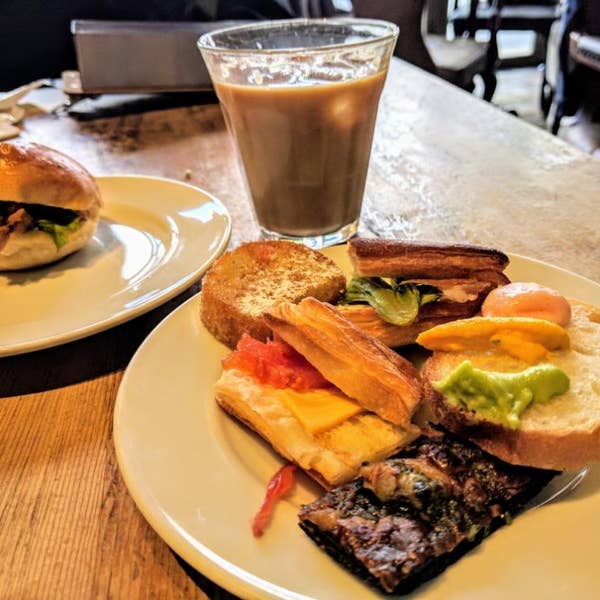 Takahiro.Iさんの口コミ （ランチ）：パンビュッフェ&肉
