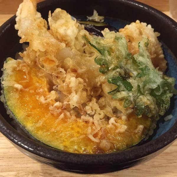 天丼 天丼・天ぷら本舗 さん天】10/31～「天然車海老フェア」「牡蠣