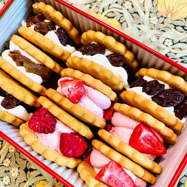 【たか】シェリーメゾンドビスキュイ ビスキュイサンド of CHÉRIE MAISON DU BISCUIT/ 京都ビスキュイ