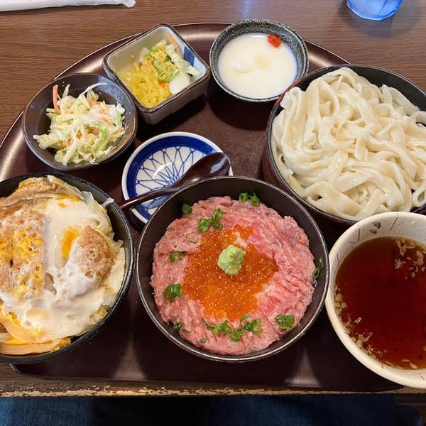 はろうきてぃ　レストラン　丼シリーズ　　　ストラップセット　新品 ゼンショーネットストア【本店】｜コンテンツコラボ/劇場版