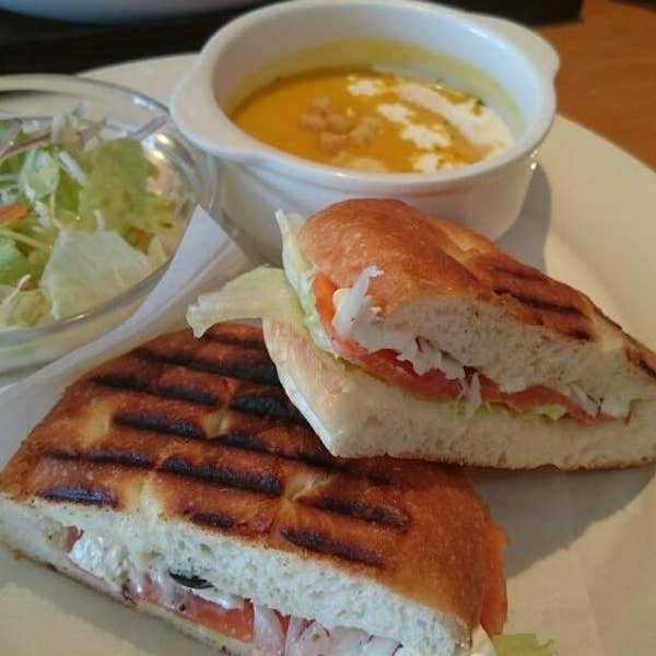 ハイネの食べられないレストランより　\"ご購入前に必ずご一読下さい\" ゆなきてぃ on X