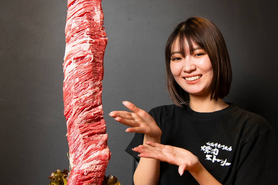 東京都千代田区 水道橋 焼肉ストーリー 宙に浮く肉