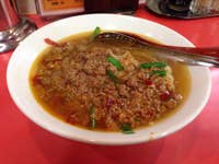 南陽倶楽部 台湾ラーメン550円を頼みます この辛旨な味は癖になります 刈谷 南陽倶楽部 台湾ラーメン550円を頼みます この辛旨な味は癖になります 刈谷
