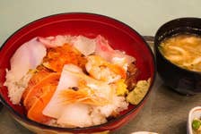 アネモス 小豆島に来たのでどうしても魚介類が食べたくてひしお 小豆島