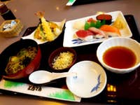 とんでん 篠路店 和食レストランでおなじみとんでん ランチ時に1時 その他北区 とんでん 篠路店 和食レストランでおなじみとんでん ランチ時に1時 その他北区