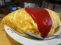 みのや オムライス大盛りラグビーボール級のオムライス まさ 山県