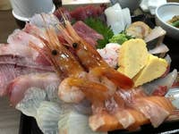 やっとる 最近 話題の海鮮丼を味わいに 移動の途中で平日の1 北区