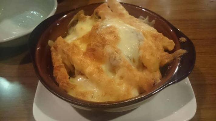 頭の上に皿があります