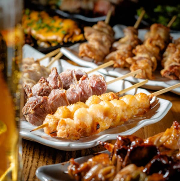 やきとり家 すみれ 新宿大ガード店(新宿西口/居酒屋) Retty