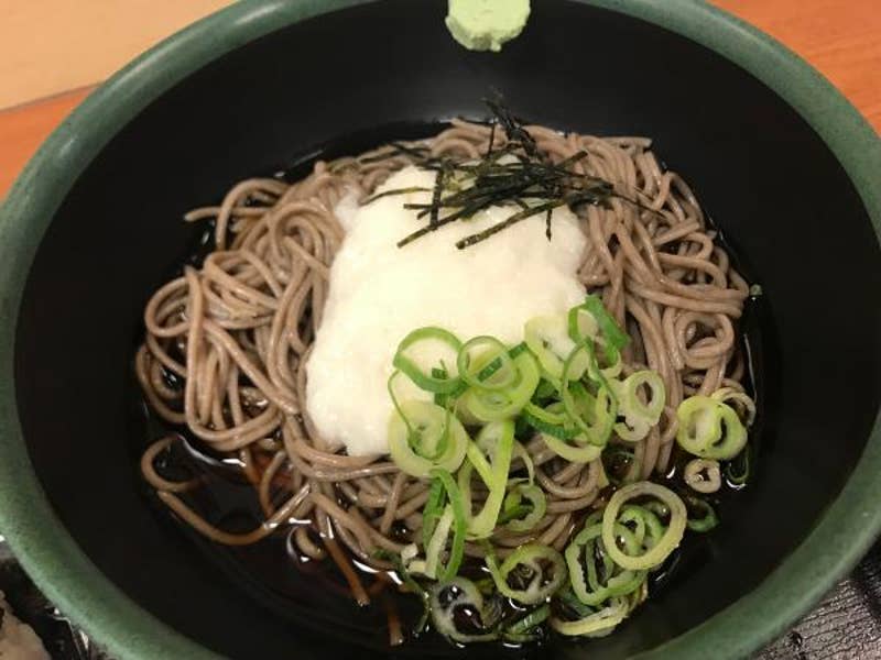 麺2 大阪駅前第二ビル地下2階にある 麺2 さんへ こち 梅田