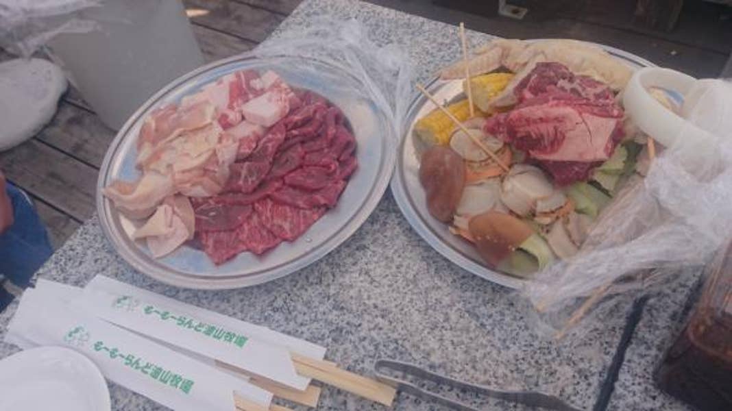 もーもーらんど油山牧場 レストラン バーベキューしました 得々盛り合わせと肉の盛り合わ その他福岡市南区