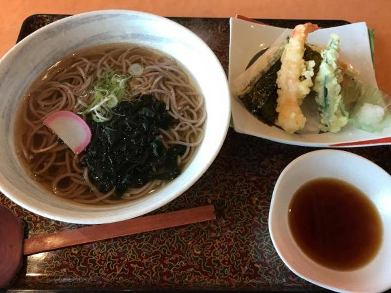 和ダイニング 花あかり ららぽーと柏の葉店 お蕎麦が食べたいと思って行き着いたのが花あかり 一 柏
