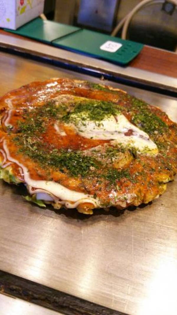 ねぎ焼やまもと 梅田エスト・ワン店（ねぎやきやまもと） (梅田/お好み焼き) Retty