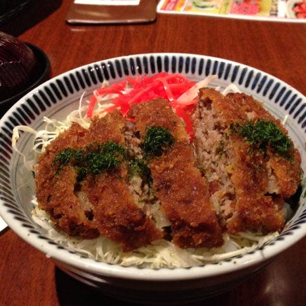 肉の万世本店 地階 とんかつ串揚げ万世(秋葉原/串カツ) Retty