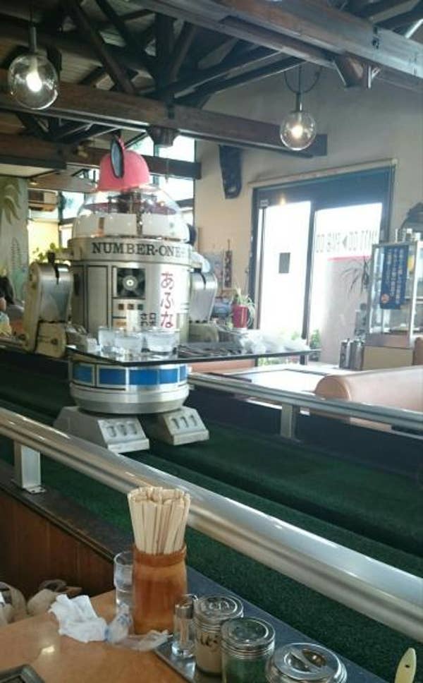 r2d22