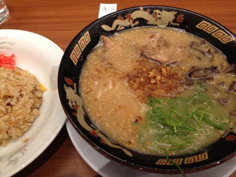 ラーメン 今週のラーメン3905】 ラーメン豚山 元住吉店 （川崎・元