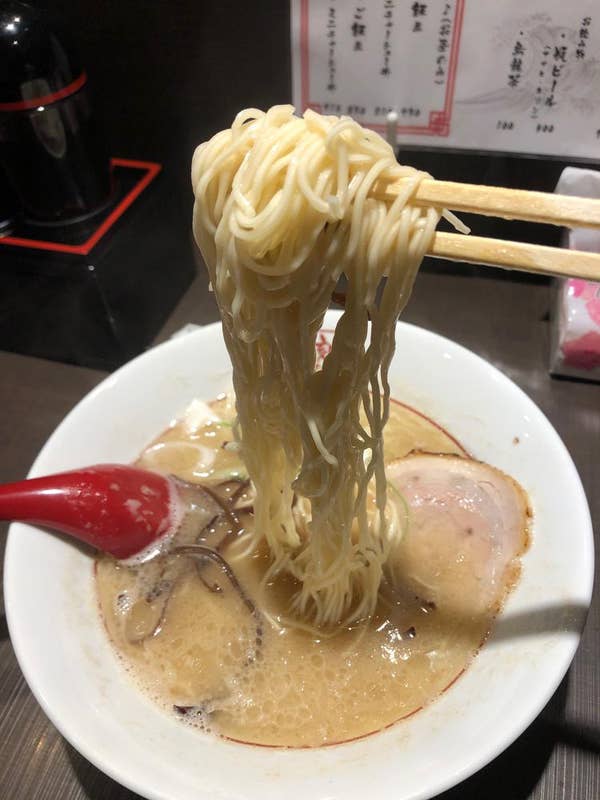ラーメン食べたい様 🍜🎉 SUSURU TV.様ご来店 🎉🍜 ⁡ 遂にこの日が…😭 ラーメン界の