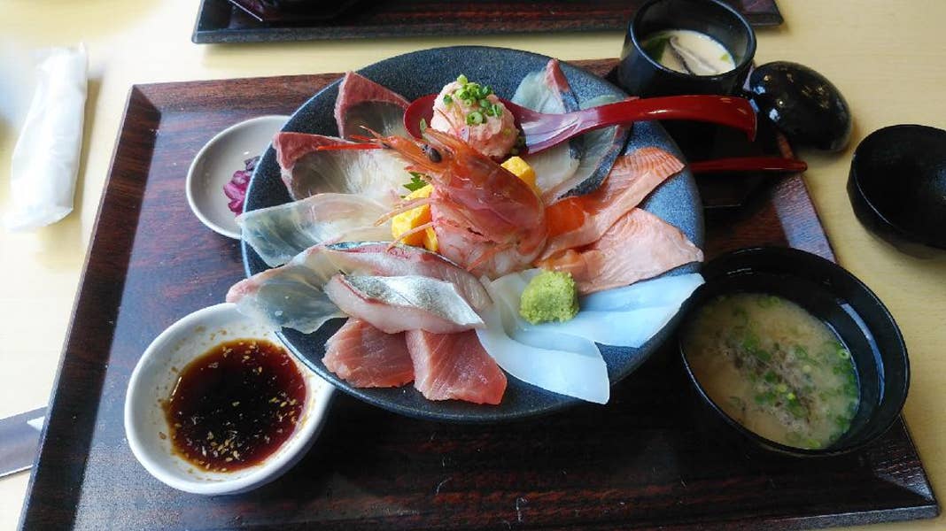 味海和風料理 京丹後松葉がにおせちPREMIUM【贅極】 | 鮮の匠 | 北畿