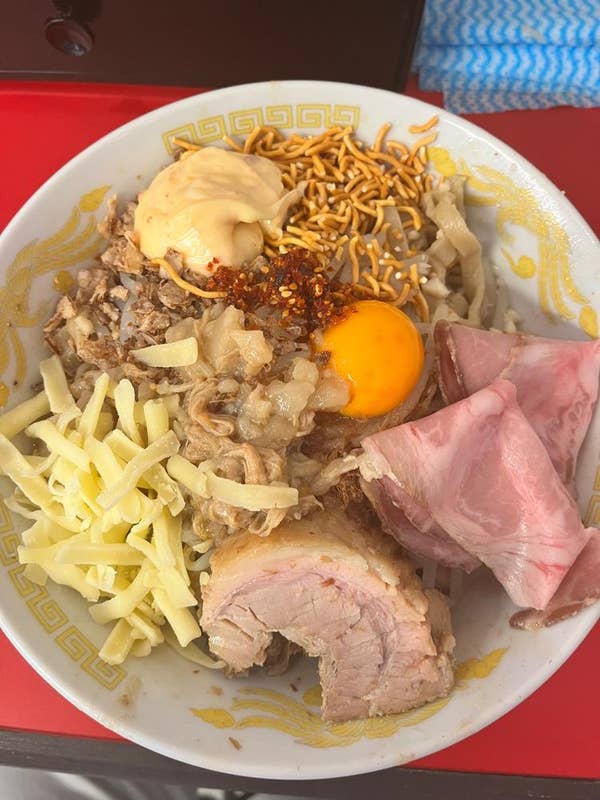 【中古】 ご当地ラーメン誕生物語/ホーム社（千代田区）/小泉ヤスヒロ 廉価版】ご当地ラーメン誕生物語 ホームリミックス 中古漫画