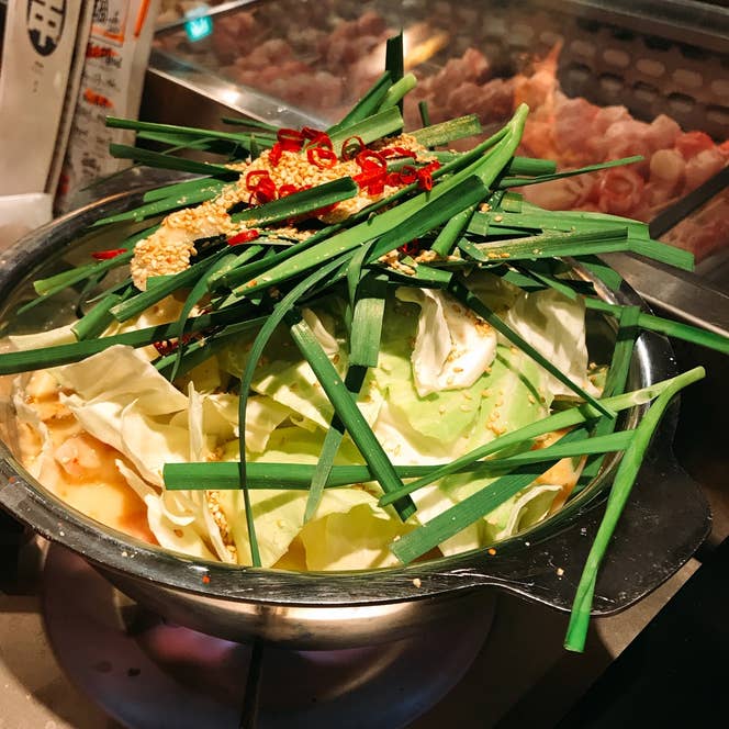 渋谷でもつ鍋といえば、こちらの居酒屋をあげる方も多いんだとか。/Nobutaka Nakanoさんの投稿より