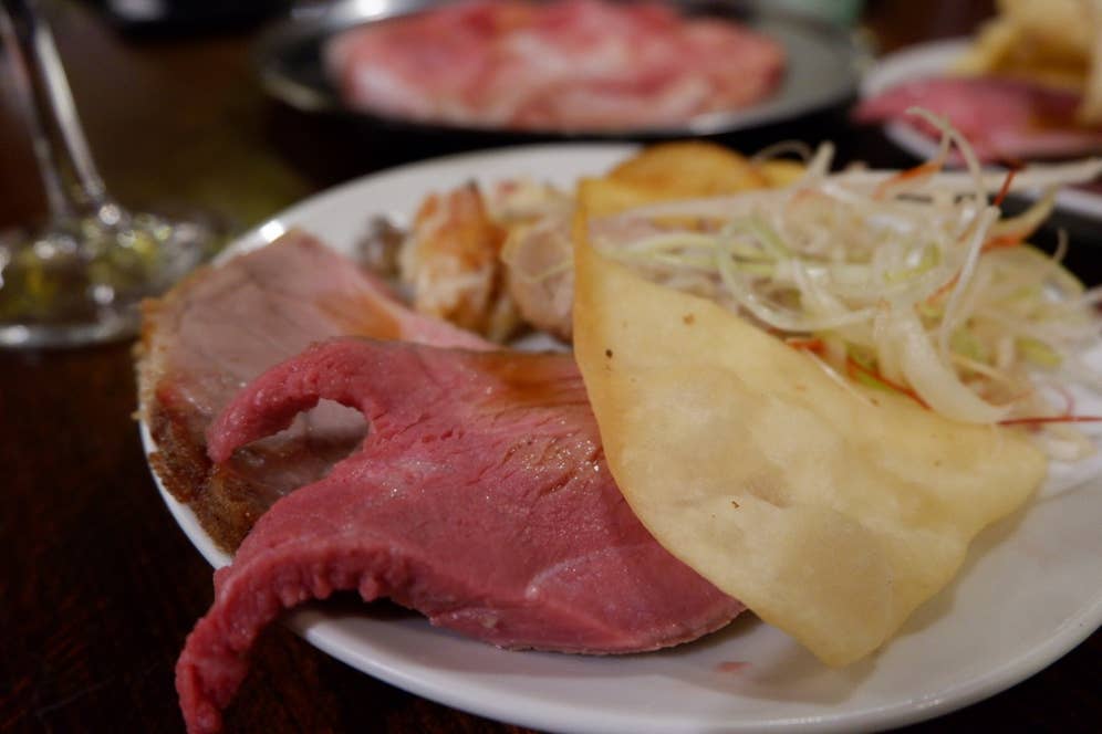 肉祭り(1,500円・110分制)は驚異の安さ。/K.Takashimaさんの投稿より